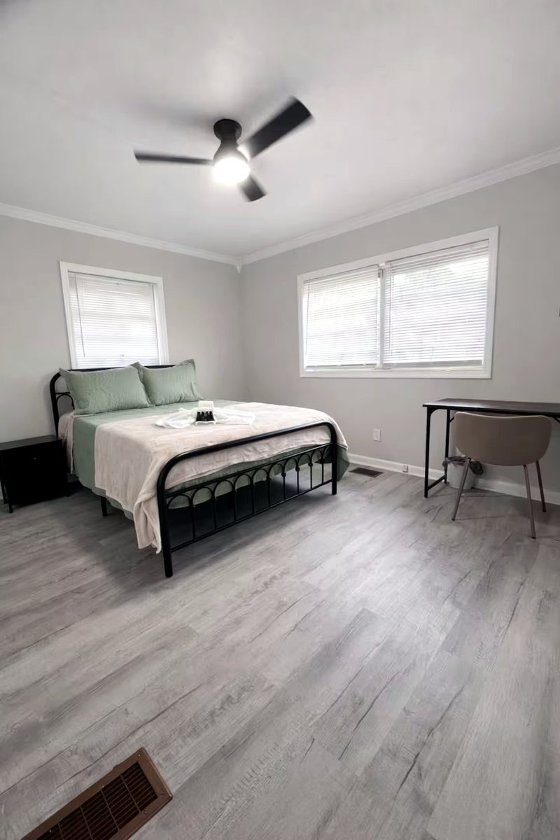 Room 02 - Executive Suite